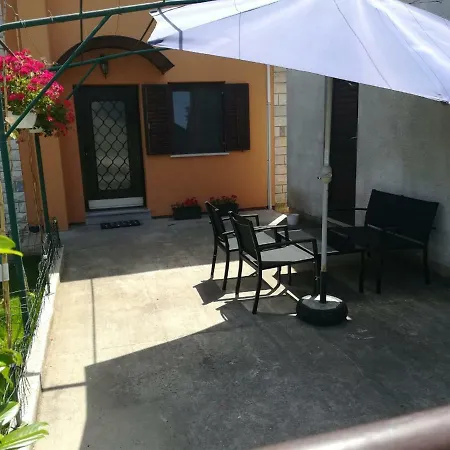 Apartman Pino *